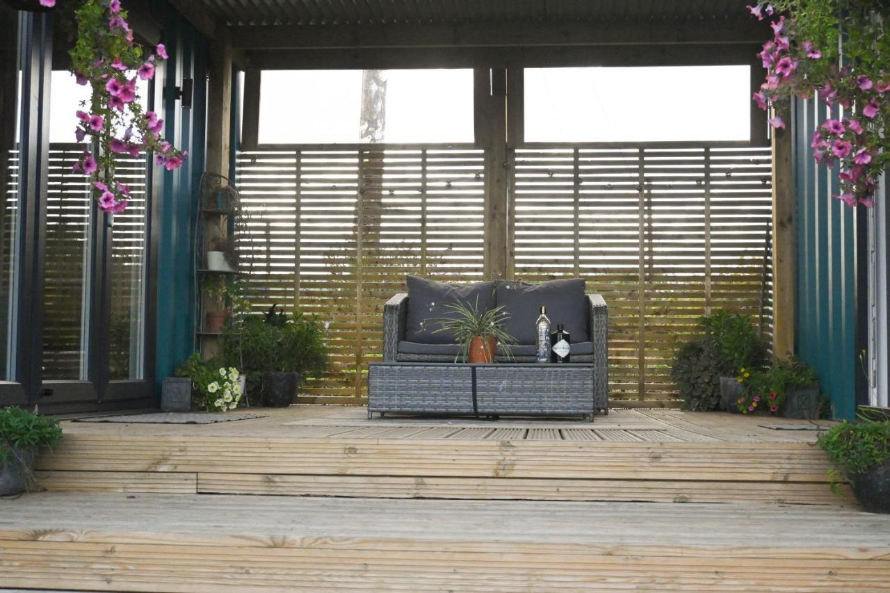 Delphinum Cabin Badsey Exterior foto