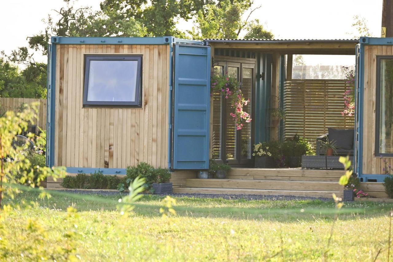 Delphinum Cabin Badsey Exterior foto