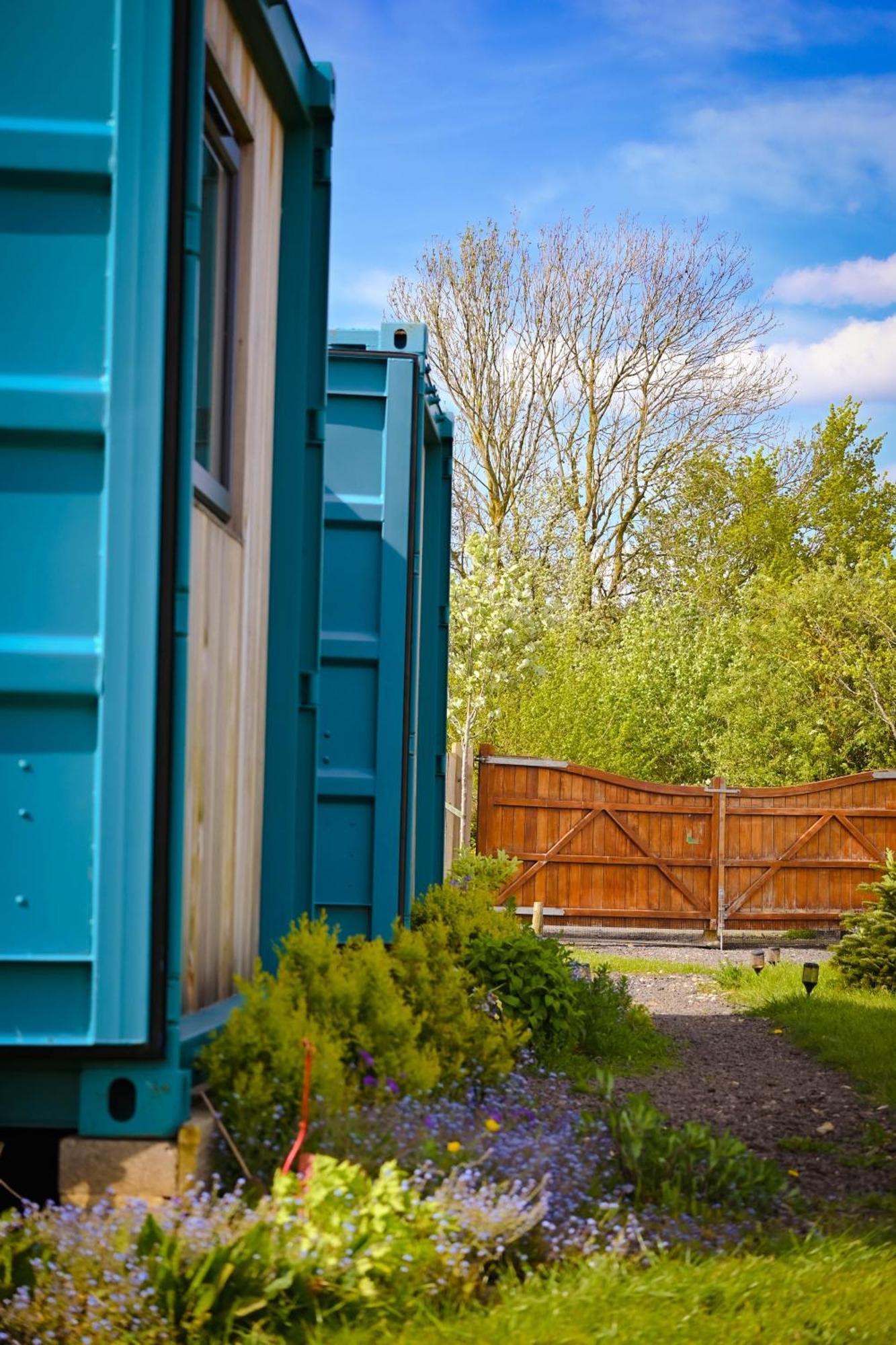 Delphinum Cabin Badsey Exterior foto